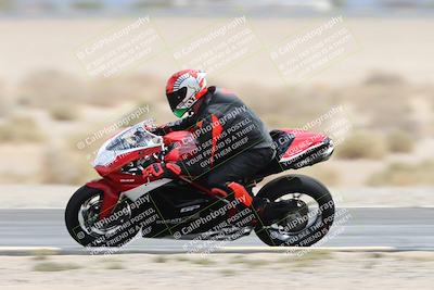 media/May-05-2025-Moto Forza (Mon) [[3c1838c5e5]]/2-B Group/Session 3 (Panning Test Turn 14 Inside)/